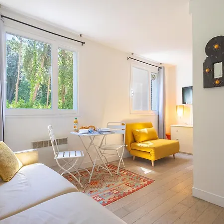 Studio Paris By Interhome